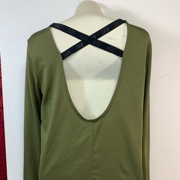 Nike Green Long Sleeve with Open Back - Picture 2 of 6